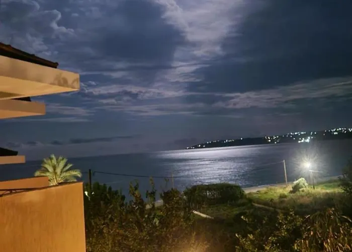 Christina Studio's * Lourdata (Kefalonia)