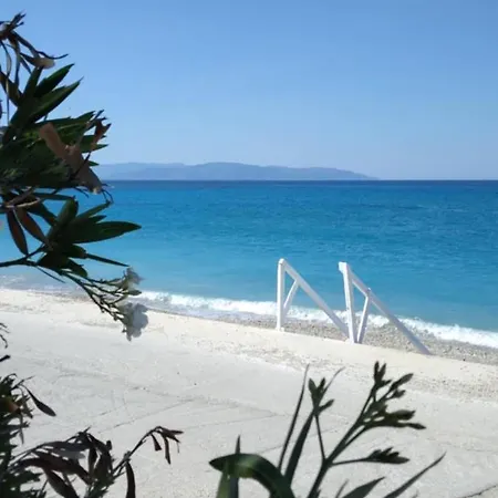 Apartmán Christina Studio's *